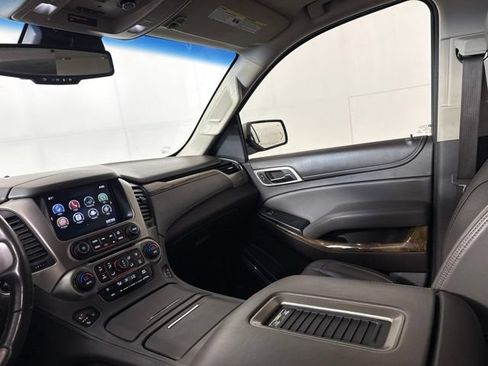 Used 2016 GMC Yukon XL Denali w/ Open Road Package AWD/4WD image 32