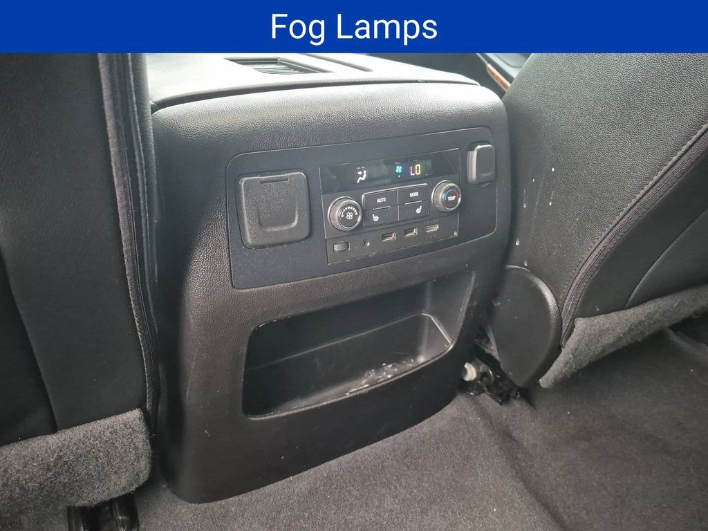 Certified 2019 Chevrolet Suburban Premier AWD/4WD image 36
