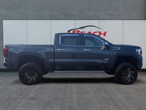 Used 2021 GMC Sierra 1500 Denali AWD/4WD image 9