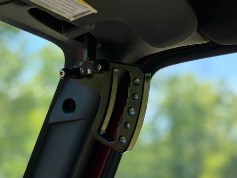 Used 2012 Jeep Wrangler Sport AWD/4WD image 23