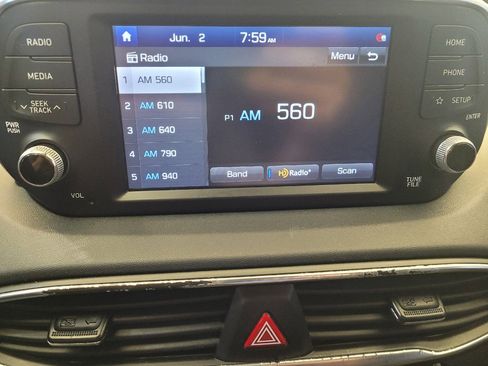 Used 2020 Hyundai Santa Fe SEL FWD image 25