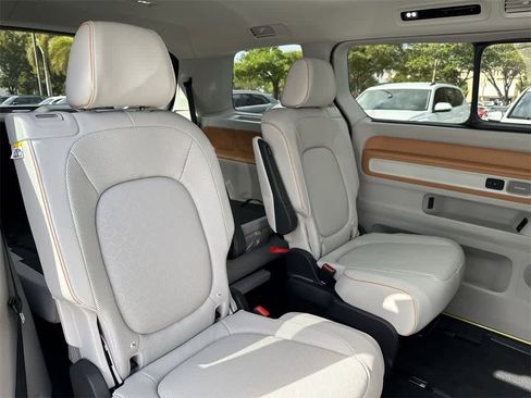 New 2025 Volkswagen ID. Buzz Pro S Plus image 26