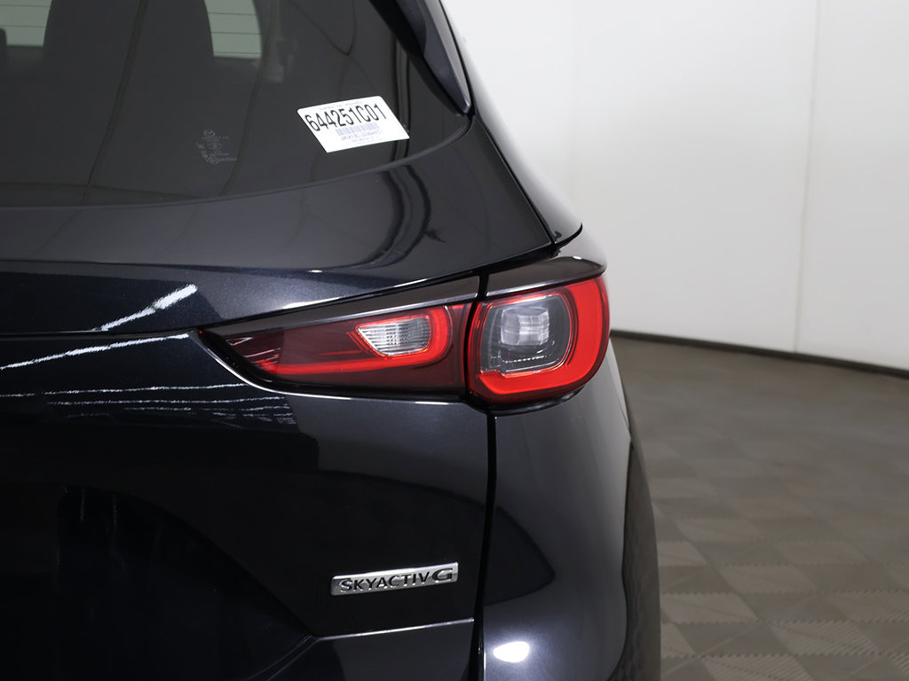 Used 2025 MAZDA CX-5 AWD 2.5 S w/ Preferred Package image 16