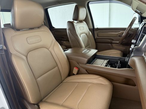 Used 2019 RAM 1500 Limited image 35