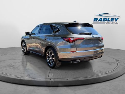 Used 2023 Acura MDX w/ Technology Package AWD/4WD image 5
