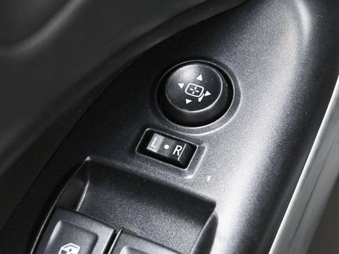 Used 2021 Chevrolet Colorado LT w/ Safety Package AWD/4WD image 12