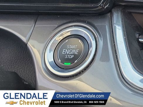 Used 2024 Chevrolet Trax ACTIV w/ Sunroof Package FWD image 36