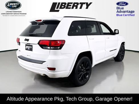Used 2022 Jeep Grand Cherokee Laredo X image 7