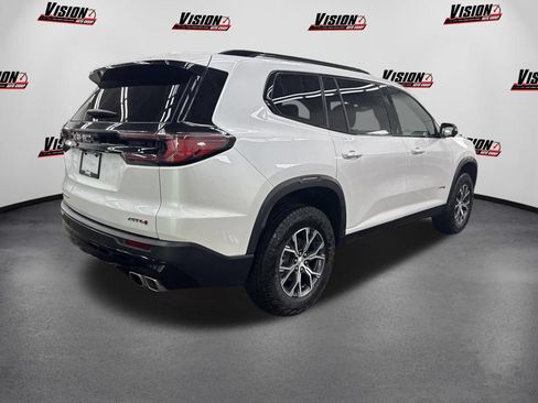 Used 2025 GMC Acadia AT4 w/ LPO, All-Weather Package AWD/4WD image 5