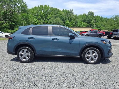 Used 2024 Honda HR-V LX image 8