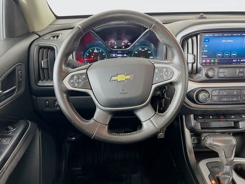 Used 2021 Chevrolet Colorado LT w/ Fleet Safety Package image 11
