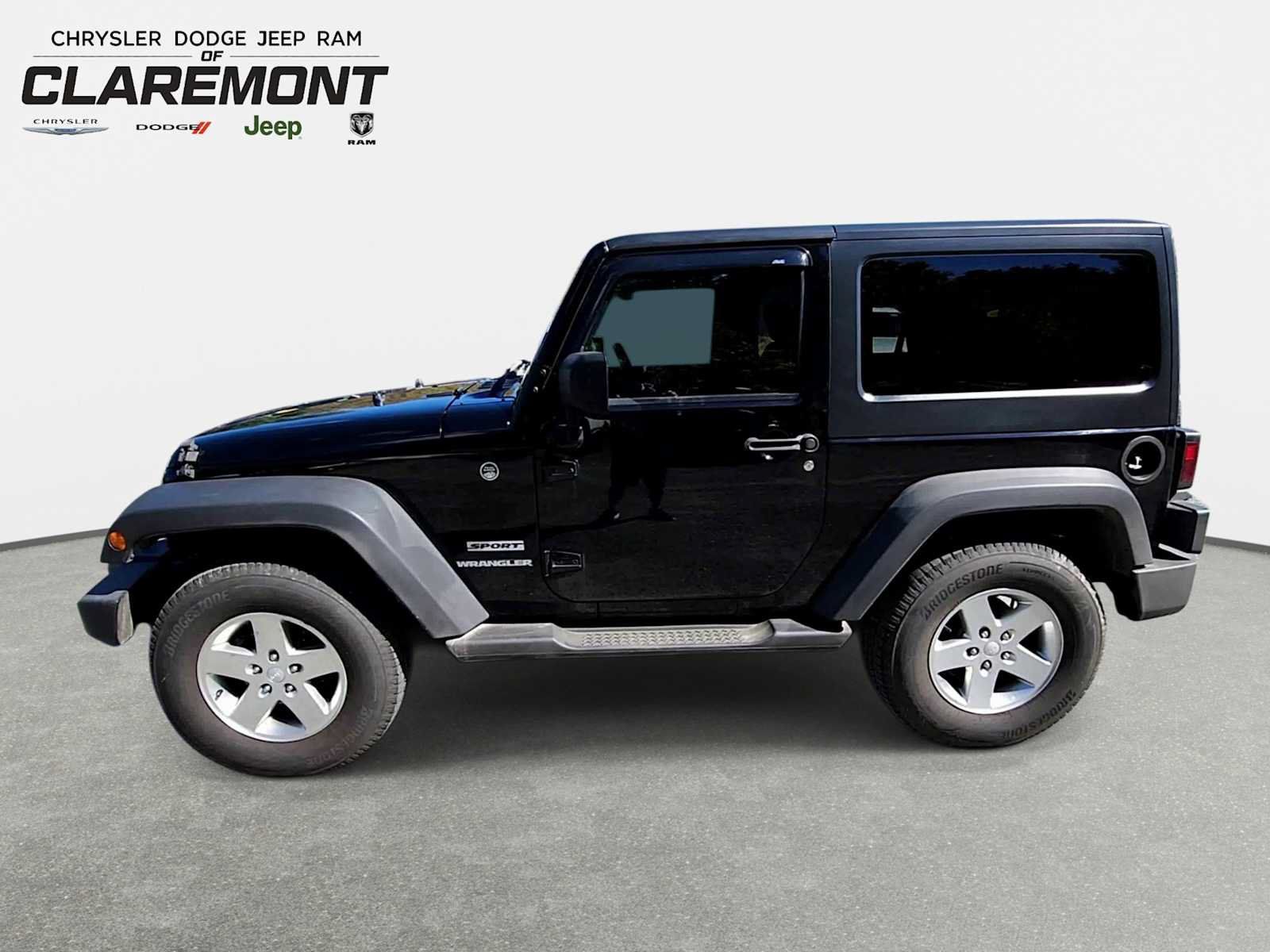 Used 2012 Jeep Wrangler Sport AWD/4WD image 5