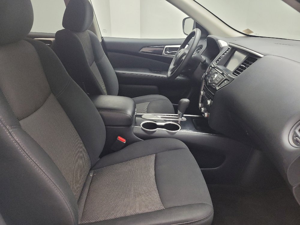 Used 2020 Nissan Pathfinder S FWD image 21