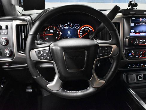 Used 2015 GMC Sierra 3500 Denali w/ Duramax Plus Package image 6