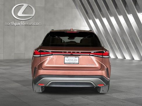 Certified 2024 Lexus RX 350 Premium w/ Accessory Package (K3) FWD image 28