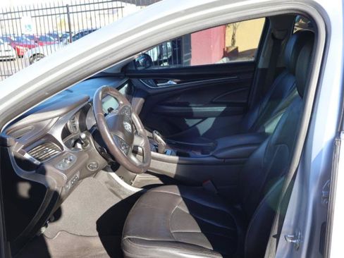Used 2018 Buick LaCrosse Premium image 10