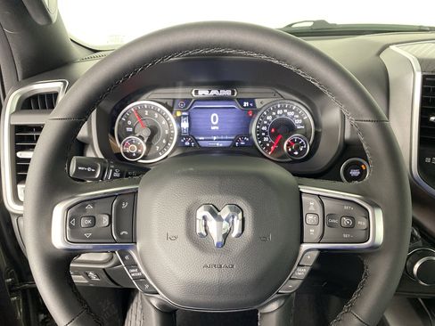 New 2026 RAM 1500 Big Horn AWD/4WD image 18