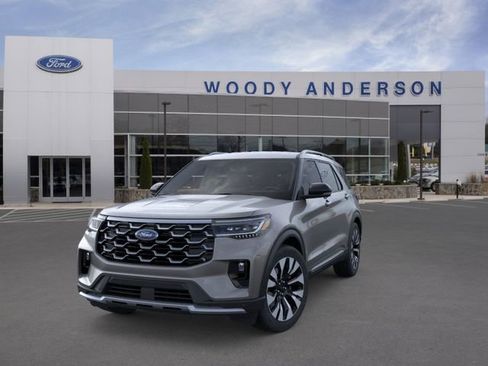 New 2026 Ford Explorer Platinum AWD/4WD image 2