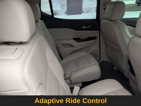 Used 2023 GMC Acadia Denali w/ Denali Ultimate Package image 30