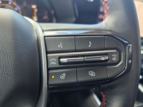 Used 2023 Chevrolet Colorado Z71 w/ Z71 Convenience Package 2 image 37