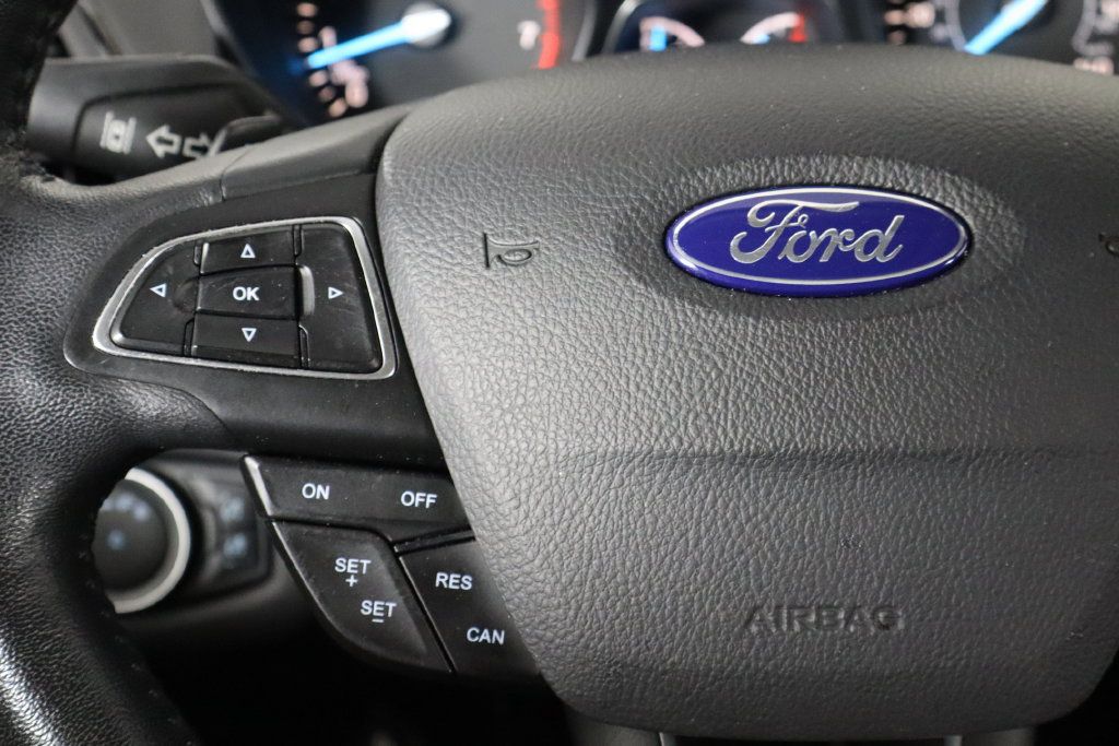 Used 2017 Ford Escape Titanium w/ Equipment Group 301A FWD image 10