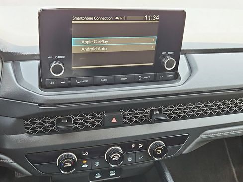 Used 2025 Honda Accord LX image 17