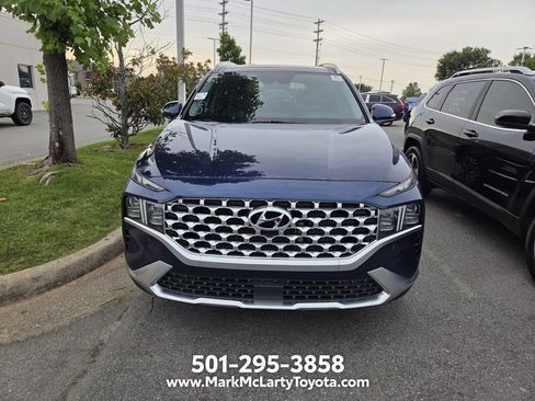 Used 2022 Hyundai Santa Fe Limited FWD image 2