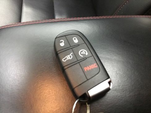 Used 2025 Dodge Durango R/T AWD/4WD image 10