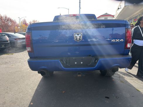 Used 2016 RAM 1500 Sport image 4