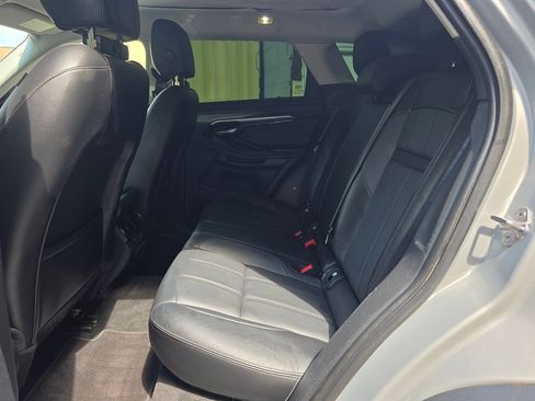 Used 2020 Land Rover Range Rover Evoque S AWD/4WD image 31