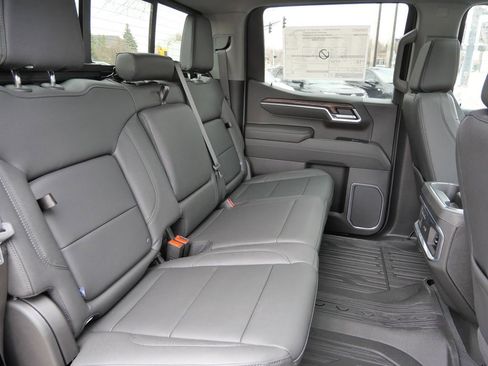 New 2026 GMC Sierra 1500 SLT w/ SLT Premium Plus Package AWD/4WD image 29