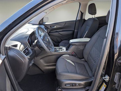 Used 2018 Chevrolet Equinox LT image 10