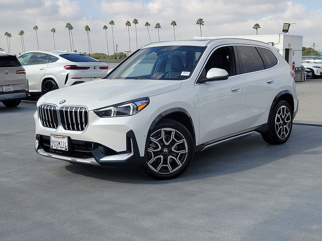 Used 2026 BMW X1 xDrive28i w/ Convenience Package AWD/4WD image 1