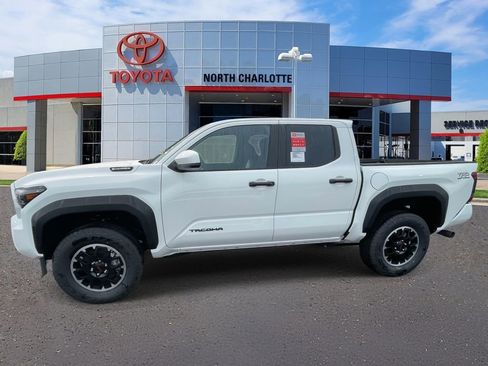 New 2025 Toyota Tacoma TRD Off-Road image 6