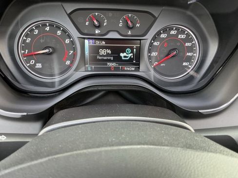 Used 2018 Chevrolet Camaro LT image 33