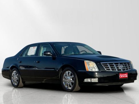 Used 2008 Cadillac DTS image 8