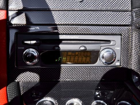 Used 2006 Lamborghini Murcielago Base image 70