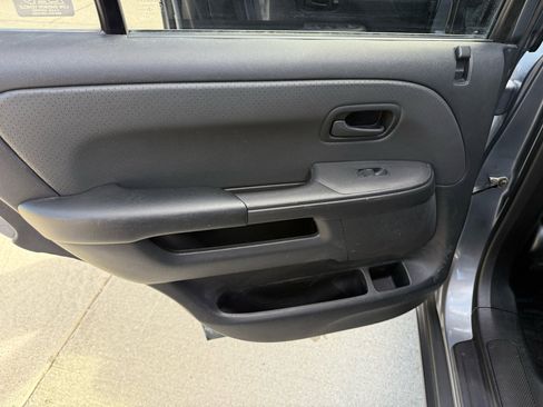 Used 2005 Honda CR-V EX image 15