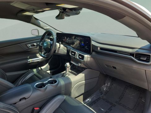 Used 2024 Ford Mustang GT Premium RWD image 7