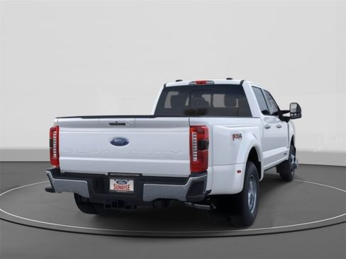 New 2025 Ford F350 Lariat w/ Lariat Ultimate Package image 8