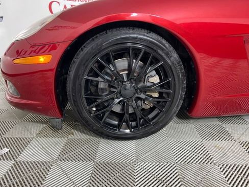 Used 2005 Chevrolet Corvette Coupe w/ Preferred Equipment Group RWD image 22