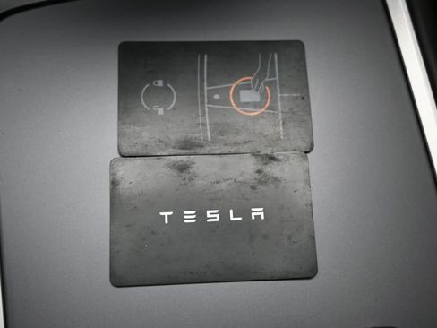 Used 2021 Tesla Model 3 Standard Range Plus RWD image 37