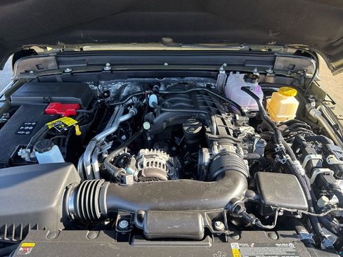 New 2026 Jeep Gladiator Sport image 28