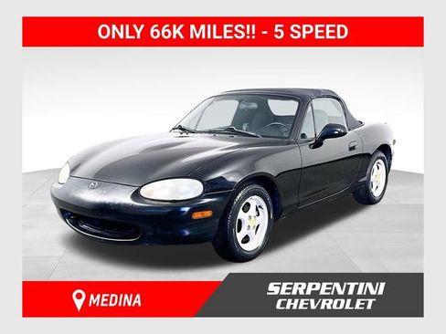 Used 1999 MAZDA MX-5 Miata RWD image 1