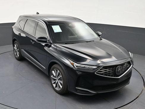 Used 2025 Acura MDX w/ Technology Package FWD image 18