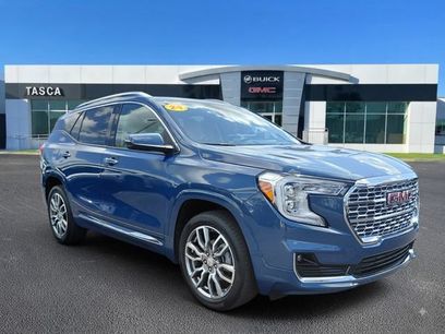 Used 2024 GMC Terrain Denali w/ Denali Premium Package