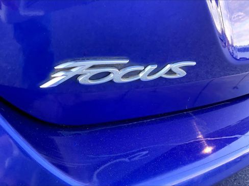 Used 2013 Ford Focus SE image 29
