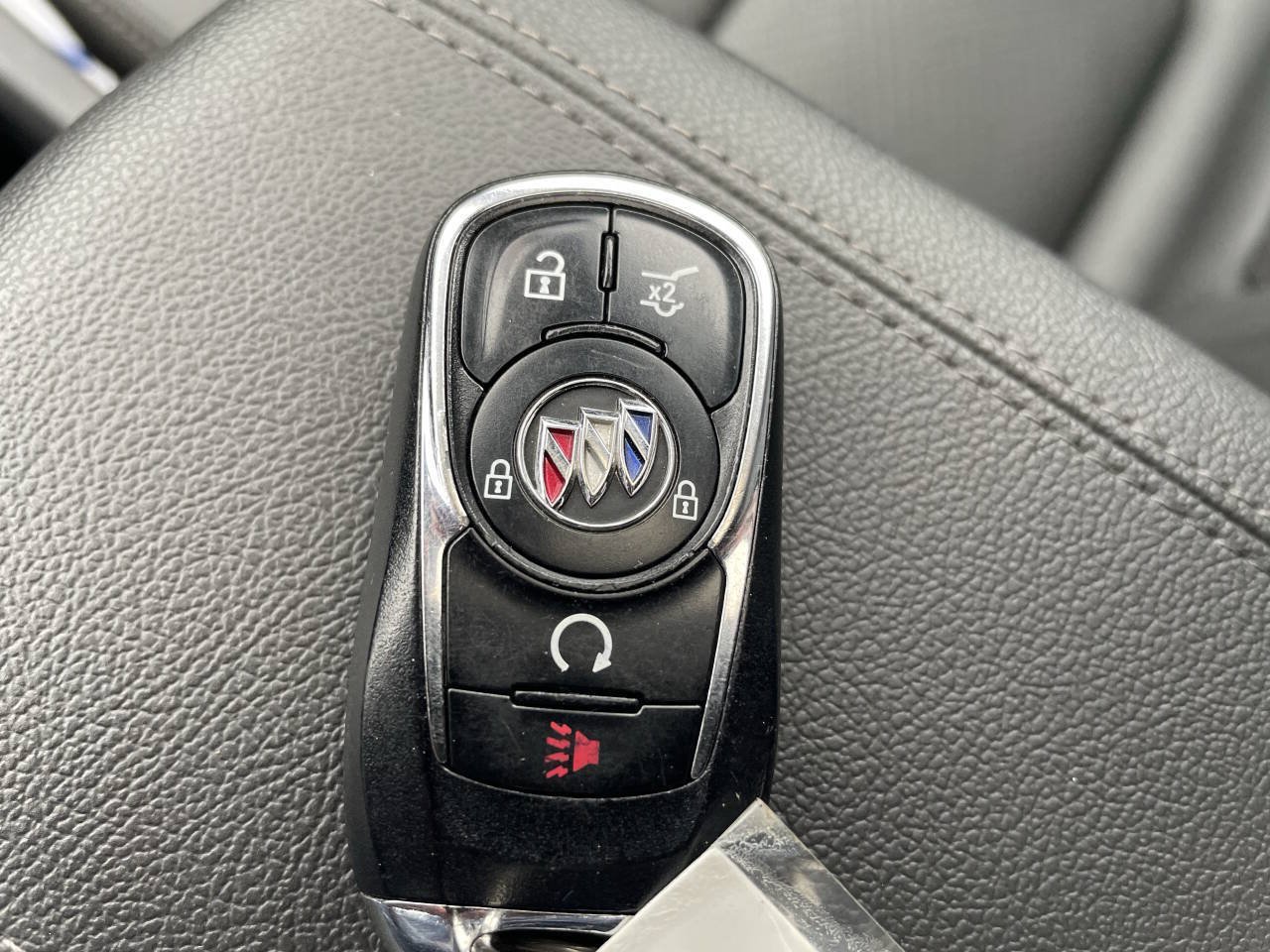 Used 2023 Buick Encore GX Essence w/ Advanced Technology Package AWD/4WD image 31