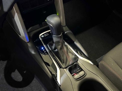 Certified 2024 Toyota Corolla Cross AWD Hybrid image 22