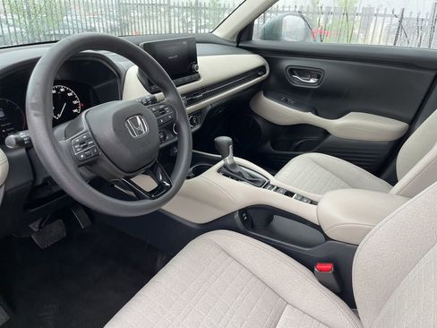 Used 2025 Honda HR-V LX image 18